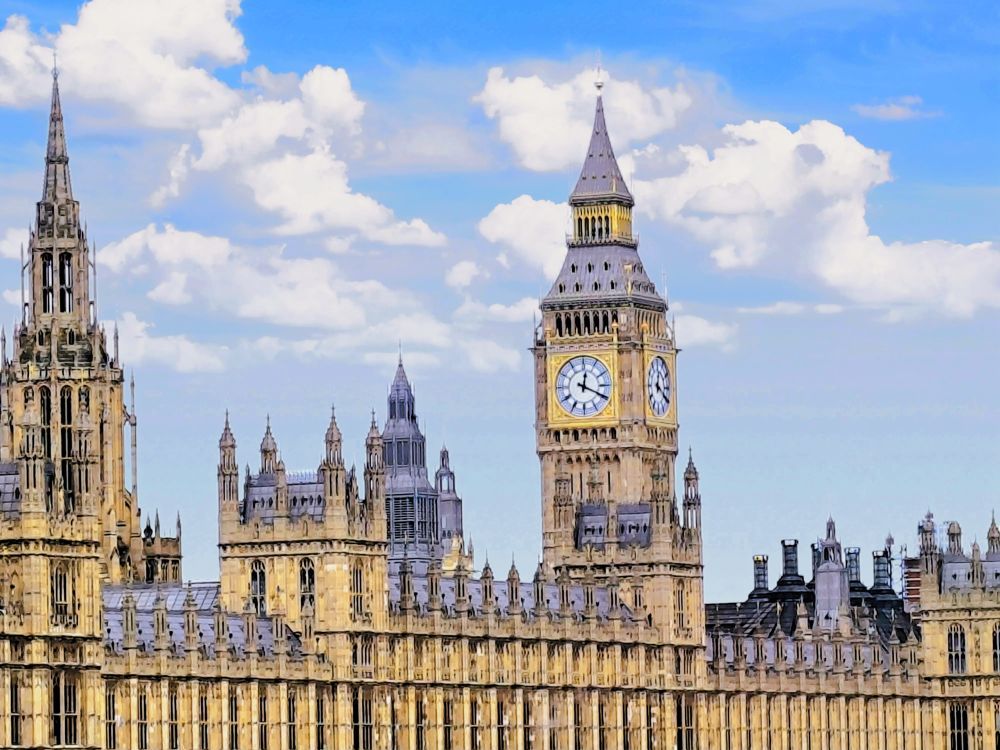 UK travel recruitment slowed in May