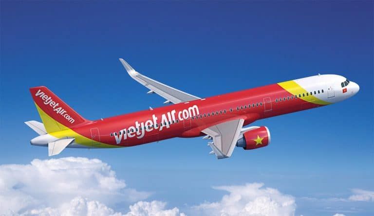 Vietjet targets Australia's domestic skies in bold challenge to Qantas and Virgin