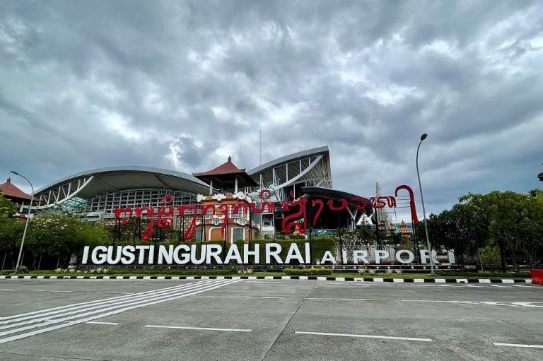 Indonesia Tourism ministry looks at solutions to rising airfares