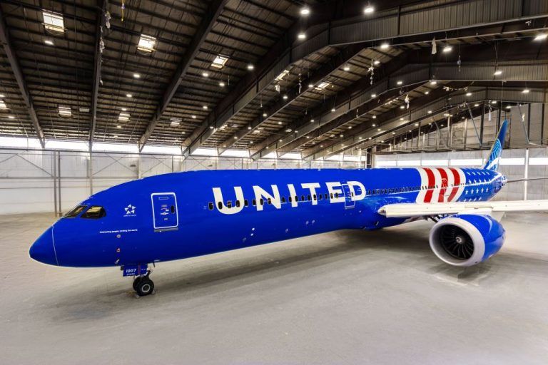 United Airlines Newark-London now equiped with Starlink