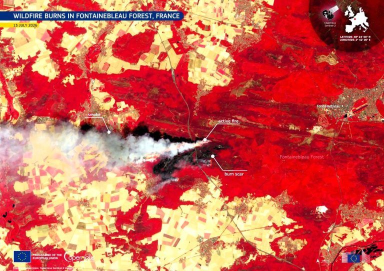 Europe wildfires trigger mass evacuations and travel disruption