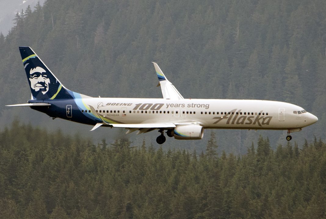 Alaska Air flight makes emergency landing as engine cover rips off