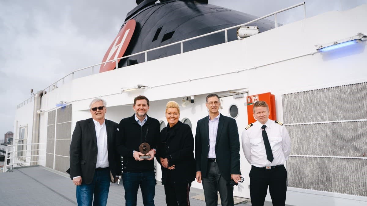 Hurtigruten Group CEO honoured for “outstanding achievements” towards sustainability in the tourism industry