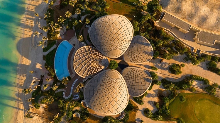 Saudi Greens: Guide to Golf